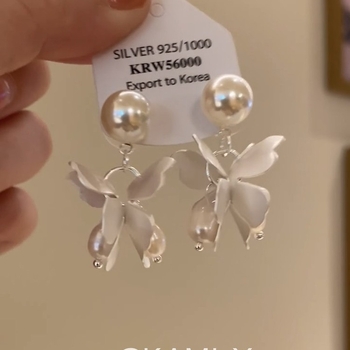 Ženske naušnice s cvjetnim motivom, nišna moda, elegantne, svestrane, jedinstvene, visoke kvalitete.