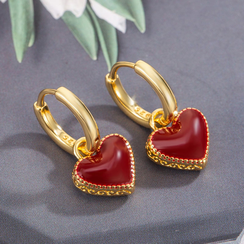 Cercei roșii cu inimă dublă, cu accente de mother-of-pearl pentru femei – accesorii elegante și versatile pentru toamnă-iarnă