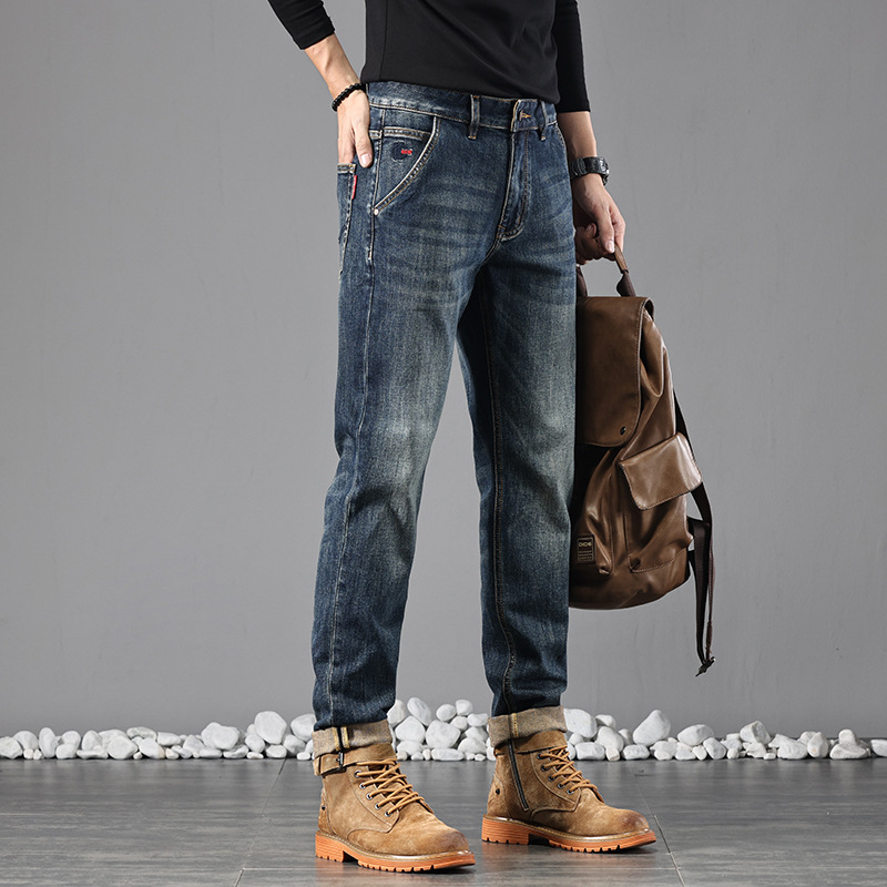 Muške traperice u klasičnom američkom stilu, vintage, stone-washed, srednji struk, slim fit, ravne nogavice