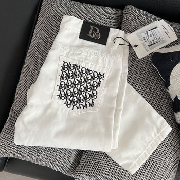 Férfi denim farmer nadrág betűhímzéssel, egyenes szabás, karcsú fazon, mindennapi viselet