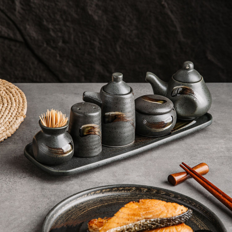 Japanski stil keramički set začina s podglaziranim završnim slojem – posuda za sojin sos, posuda za ocat, posuda za ulje i ocat, posuda za papar, čili čaša i držač za štapiće