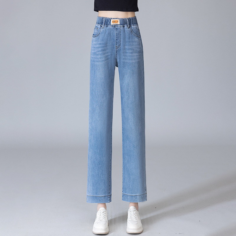 Damske svijetlo plave cropped traperice s ravnim krojem, denim, proljeće 2026, lagana tkanina, udoban kroj, plus veličina