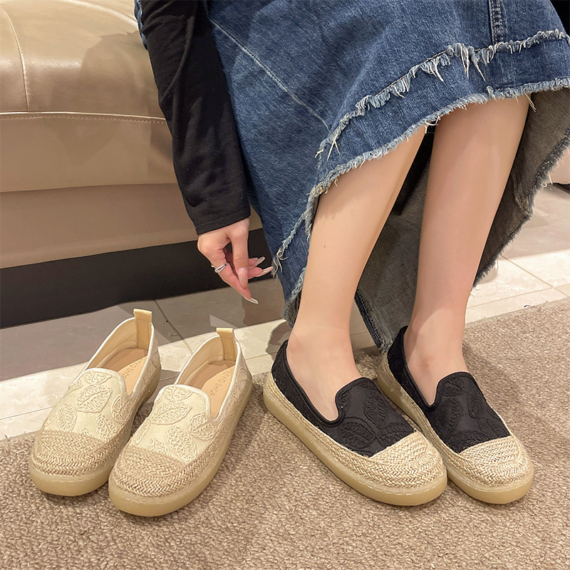 Ženske slip-on loafer s lanenim gornjim dijelom – udobne svakodnevne ravne cipele, proljeće 2025