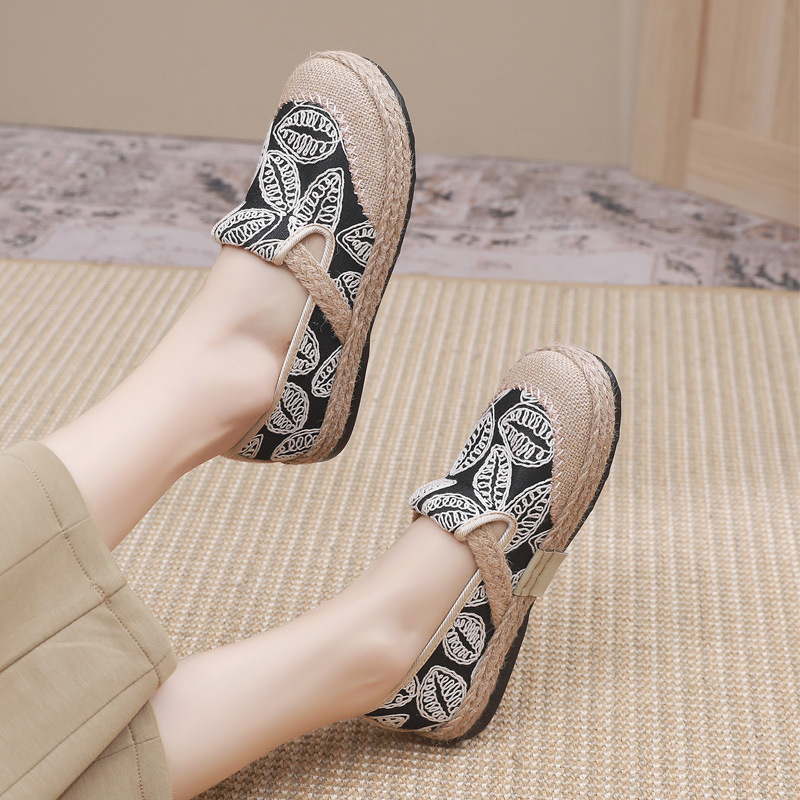 Női lazán felhúzható slip-on cipő, in anyagból, retro stílus, kerek orrú, mindennapi viselet