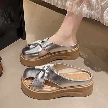 Prozračne srebrne slip-on sandale s zatvorenim prstom i debelim potplatom za žene, ljeto