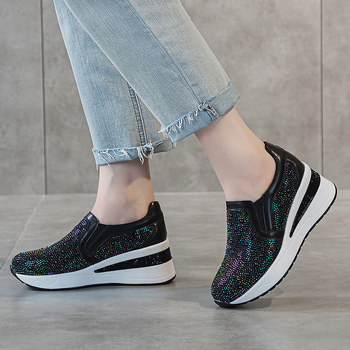 Ženske cipele s debelim potplatom od 7 cm za povećanje visine, slip-on casual obuvas s kristalima i perlama