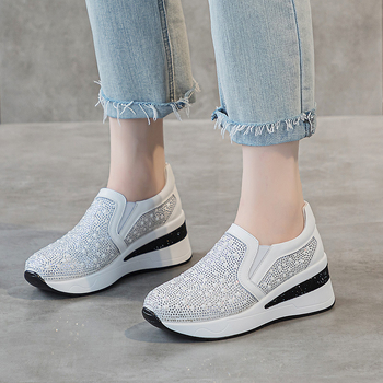 Ženske cipele s debelim potplatom od 7 cm za povećanje visine, slip-on casual obuvas s kristalima i perlama