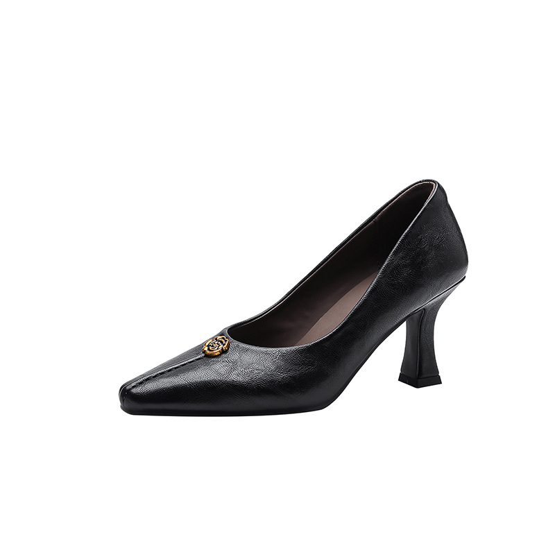 Camellia puha bőr slip-on női cipő, magas sarkú, hegyes orral, 2026 új modell