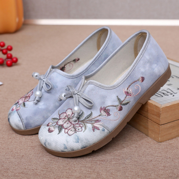 Női vászoncipő hímzett mintával, slip-on, etnikus stílus, lapos talp, kényelmes