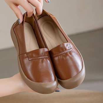 Ženske bijele kožne slip-on tenisice, okrugli vrh prsta, ravna potplat, protuklizne, udobne