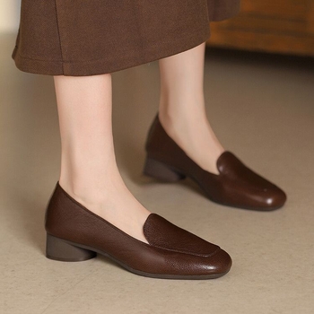Női alacsony sarkú slip-on loaferek, kényelmes puha talppal, mindennapi casual viselet (2024 ősz)