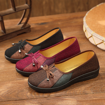 Pantofi de pânză Hanfu pentru femei, respirabili, talpă plată, design cu fluture în trei culori