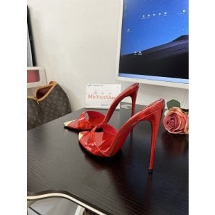 Sandale feminine cu toc înalt, primăvara 2026, ușoare și confortabile, vârf ascuțit, curea cu o singură bucată, stil casual