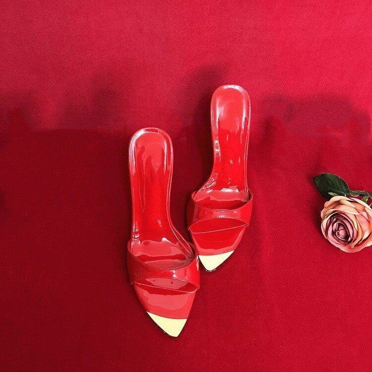 Sandale feminine cu toc înalt, primăvara 2026, ușoare și confortabile, vârf ascuțit, curea cu o singură bucată, stil casual