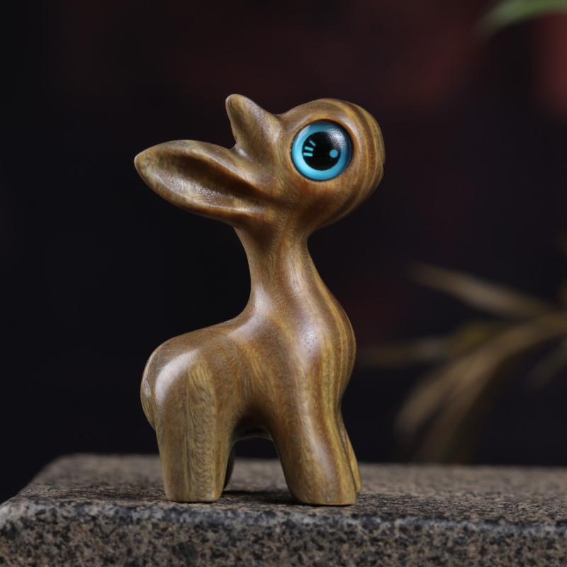 Jelen od sandalovog drveta — tea pet, ručno urezbena drvena figurica, minimalistički slatka dekoracija za čaj