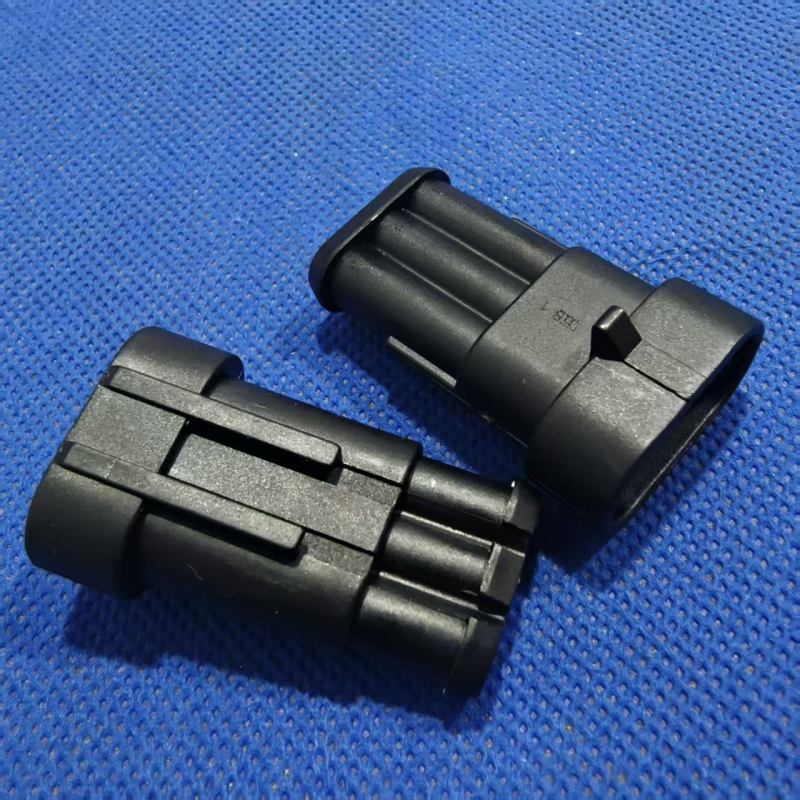 DJ7031Y-1.8-21/11 282087-1 282105-1 Tyco AMP 3P automobilski konektor