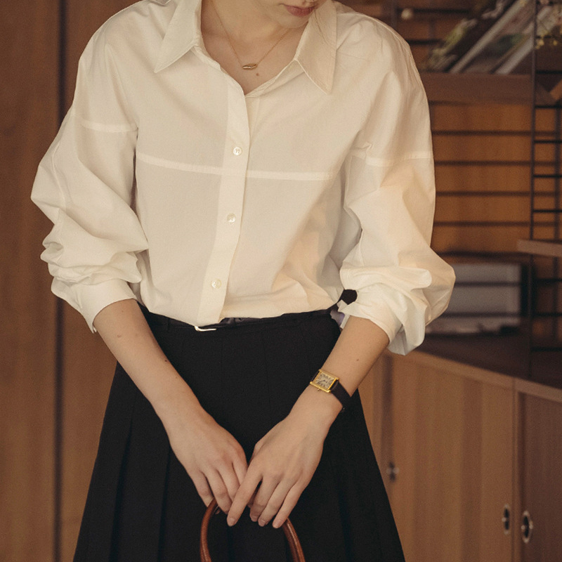 Ženska košulja od 100% pamuka s dugim rukavima, rever, kroj s linijama, gradski stil