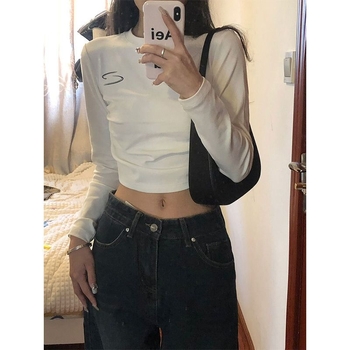 Ženski T‑shirt s dugim rukavima, nepravilnim ramenima i plisiranim kratkim topom, pamuk 40s