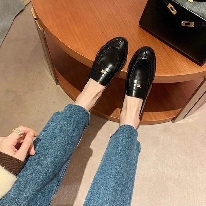 Női aranygombos slip-on mokaszni, brit retró stílus, mikroszálas felsőrész, 2024 új modell