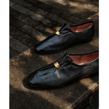 Ženske kožne loafers, proljeće 2026, vintage Old Money stil, svestrane slip-on cipele
