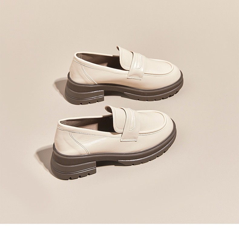 2026 Crne ženske loaferice u retro britanskom stilu, Slip-On, mek potplat, okrugli vrh, gornji dio od kože