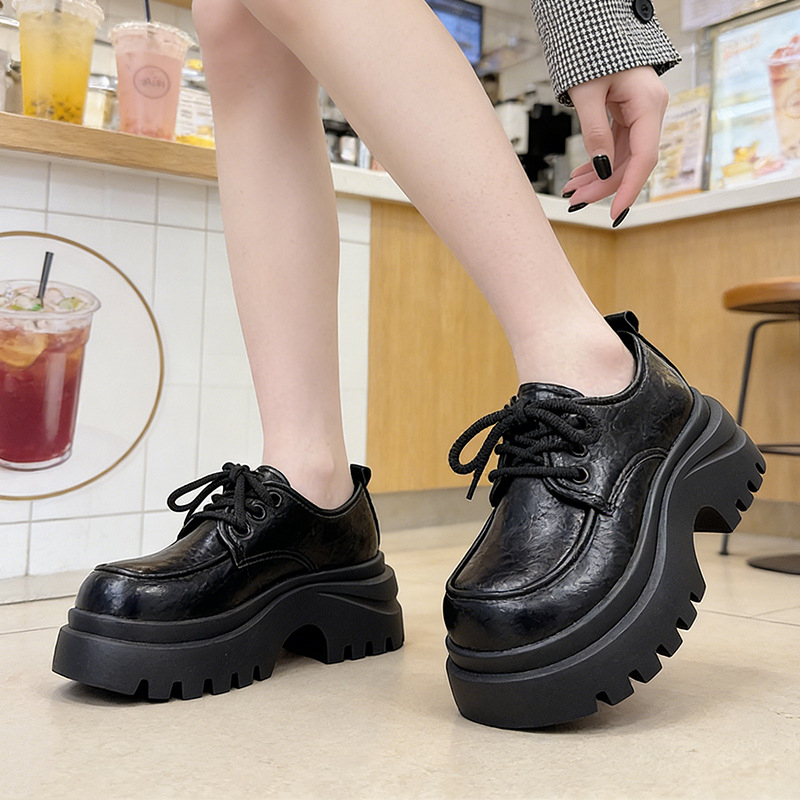 Ženske crne loaferice s debelim potplatom, retro britanski stil, zaobljen vrh, platforma