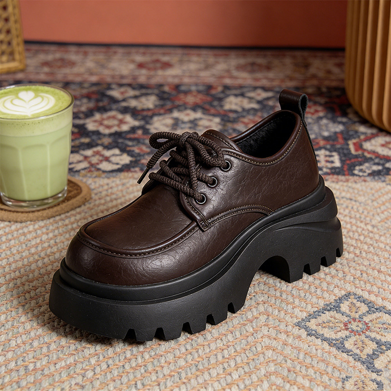 Ženske crne loaferice s debelim potplatom, retro britanski stil, zaobljen vrh, platforma