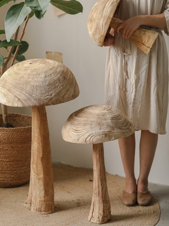 Drvena ukrasna skulptura gljive za vanjsku upotrebu, podna velika figura u stilu wabi-sabi
