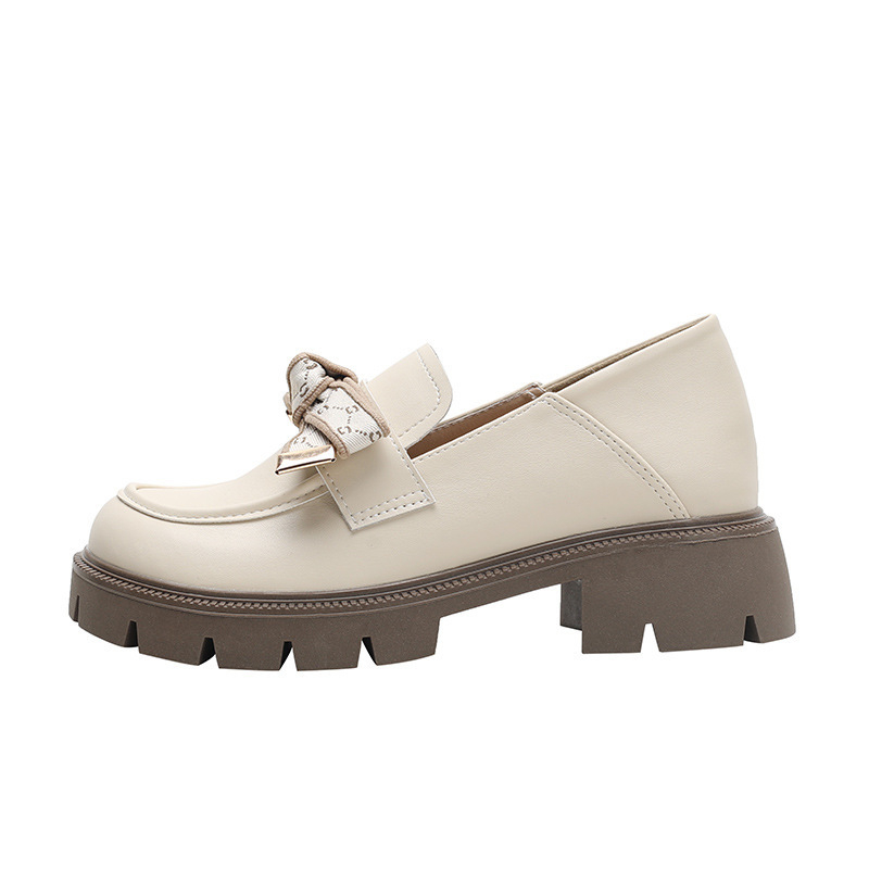 Ženski loafers od prave kože, 7 cm povećanje visine, slip-on, debela gumena potplat, mašna, veličina 32