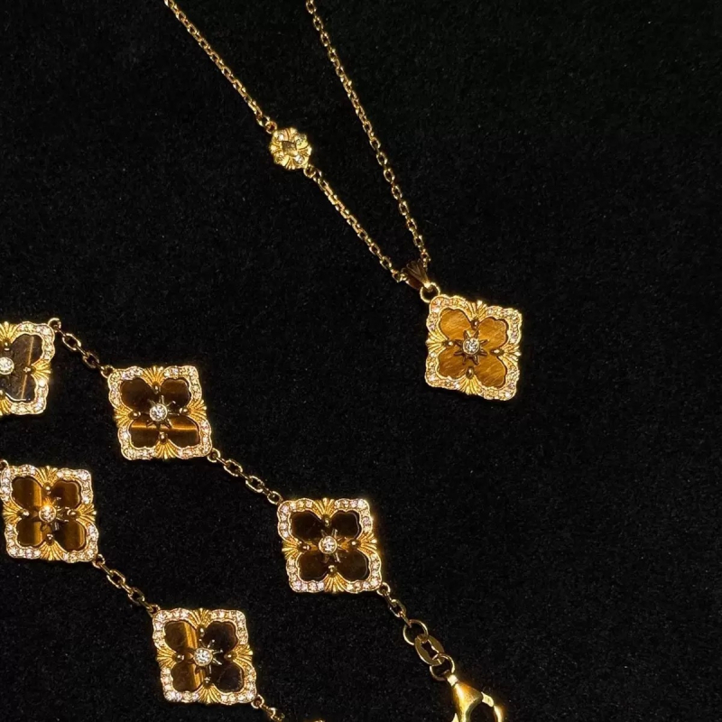 Ogrlica s privjeskom od tigrovog oka i četverolistne djeteline, pozlaćena 24K, elegantan stil