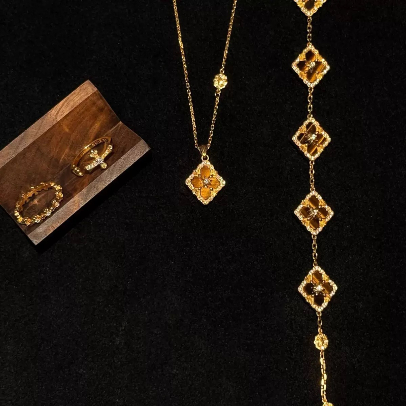Ogrlica s privjeskom od tigrovog oka i četverolistne djeteline, pozlaćena 24K, elegantan stil