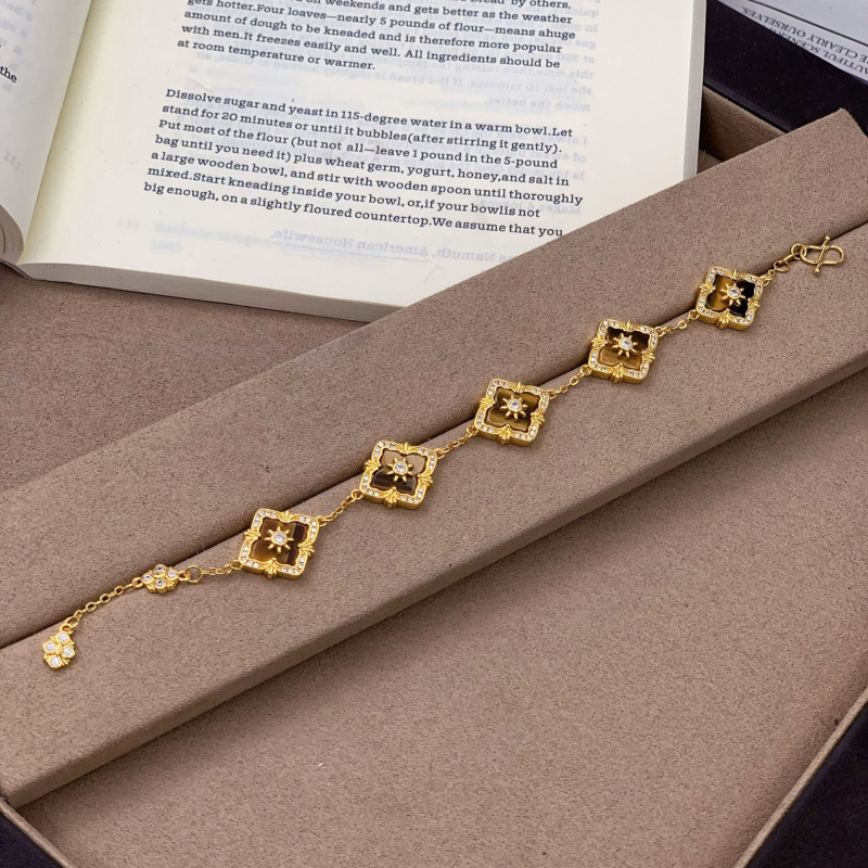 Ogrlica s privjeskom od tigrovog oka i četverolistne djeteline, pozlaćena 24K, elegantan stil