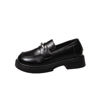 Női bőr mokaszín vastag talppal, brit-stílusú slip-on, mindennapi cipő