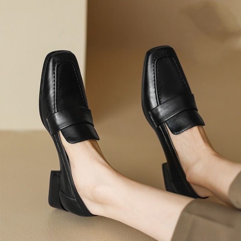 Ženski loaferi s kvadratnim vrhom, plitki otvor, slip-on, britanski stil, udobne svakodnevne cipele, 2026 proljeće–jesen