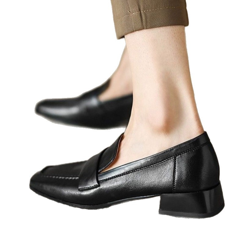 Ženski loaferi s kvadratnim vrhom, plitki otvor, slip-on, britanski stil, udobne svakodnevne cipele, 2026 proljeće–jesen