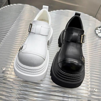 Pantofi loafer din piele cu cataramă metalică și talpă groasă, stil european, pentru femei de talie mică, platformă de 7 cm, încălțăminte feminină în stil britanic