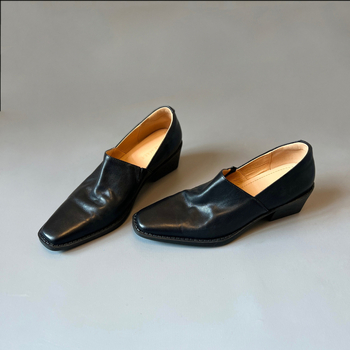 Női slip-on loaferek négyszögletes orral és vastag sarokkal, retro stílusú PU-bőr