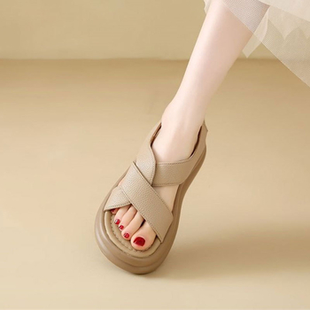 Ženske slip-on rimske sandale, ljeto 2025, lagane i udobne, zaobljeni vrh, gumena potplata, gornji dio i podstava od super vlakana, korejski stil, veličina 40