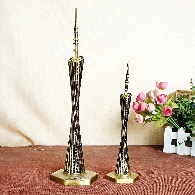 Aluminijski model Guangzhou Tower Yaosha — nova, precizno izrađena dekorativna figura Canton Tower, u četiri verzije