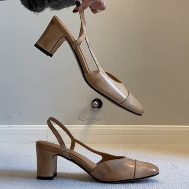 Ženske slip-on sandale sa srednjom petom, okruglom vrhom, stražnjim remenom, gornji dio od mikrovlakna, francuski retro umjetnički stil