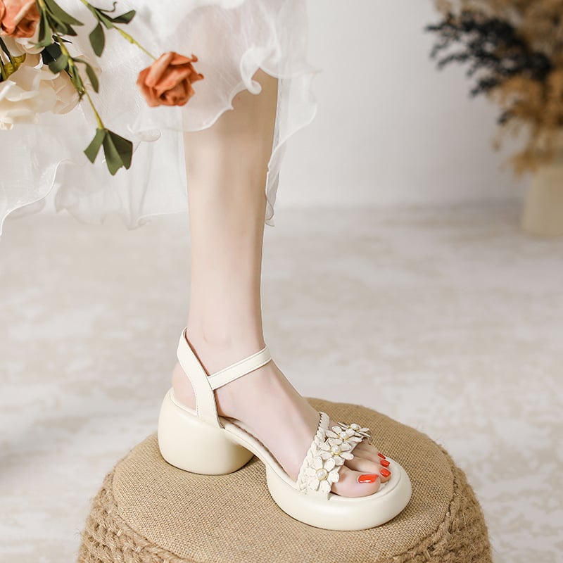 Sandale pentru femei, 2025 model nou de vară, inspirate de moda franțuzească, cu o curea, stil feeric, talpă groasă, toc înalt
