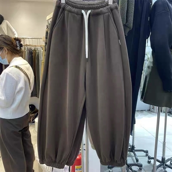 Női őszi-téli plusz méretű sportos nadrág fleece-béléssel, magas derékkal, széles szárú, városi stílus.