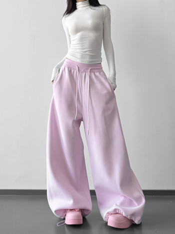 Ženske hlače ružičaste boje, ravne krojene, s fleeceom za zimu, sportski stil, vezica i elastičan pojas