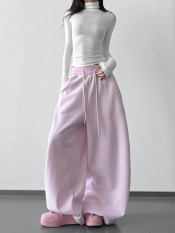 Ženske hlače ružičaste boje, ravne krojene, s fleeceom za zimu, sportski stil, vezica i elastičan pojas