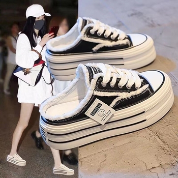Damske platnene mule slip-on s debelim potplatom, bez pete, bijele cipele s unutarnjim podizanjem visine, proljeće 2026