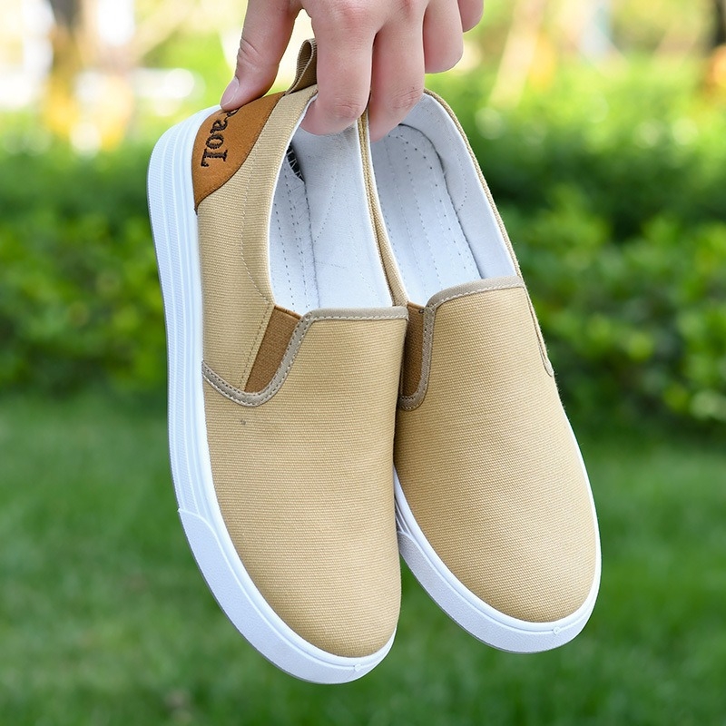 Muške platnene tenisice za proljeće – Old Beijing stil, ravne Slip-On, lagane i prozračne za svakodnevno nošenje