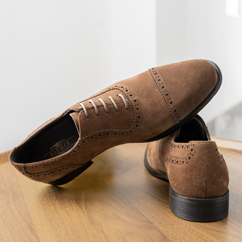 Férfi bőrből készült brogues Oxford cipő – üzleti és mindennapi viselet