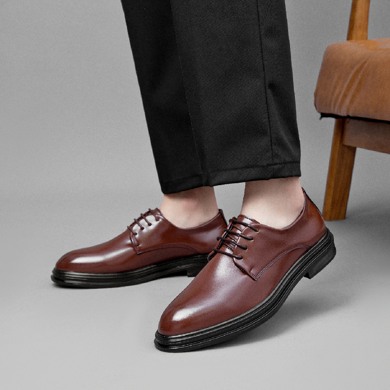 Férfi bőrből készült cipő, irodai és mindennapi viselet, loafers stílus, kerek orr, alacsony sarok, Goodyear talp, bőrfelsőrész, légző