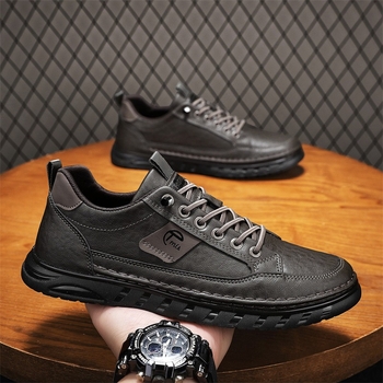 Férfi casual sneaker, lélegző, színblokkokkal, 2026 tavasz–nyár, európai stílus