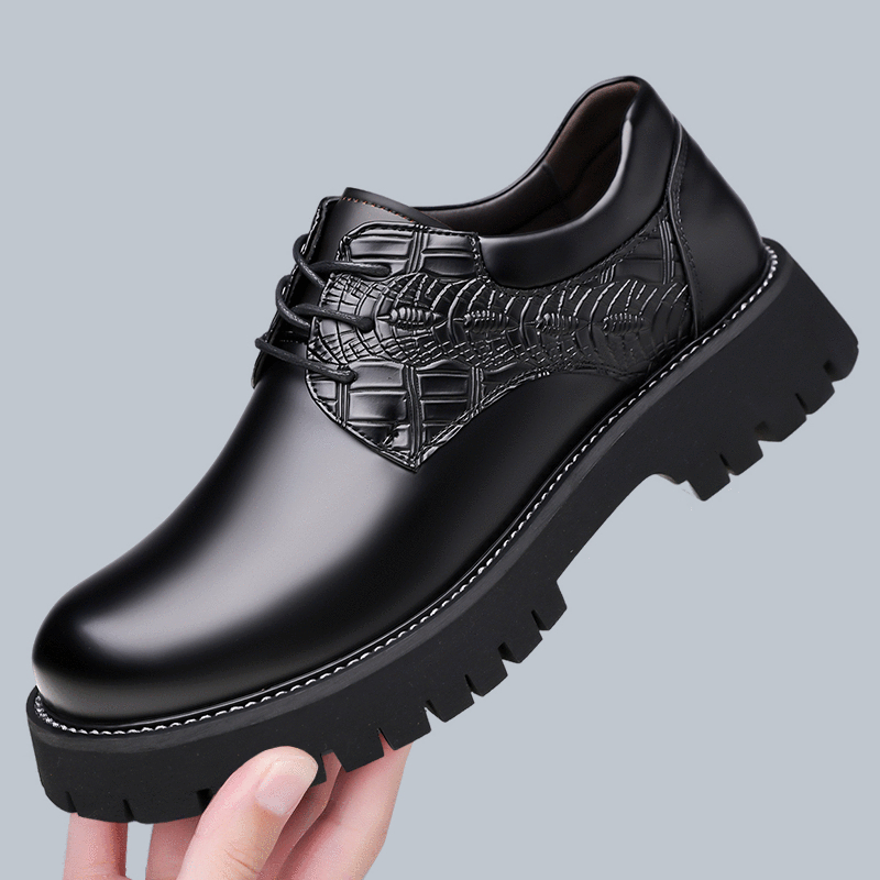 Férfi bőrdérmi cipő vastag talppal, magasságot növelő, brogue díszítésű, retro üzleti-casual stílus
